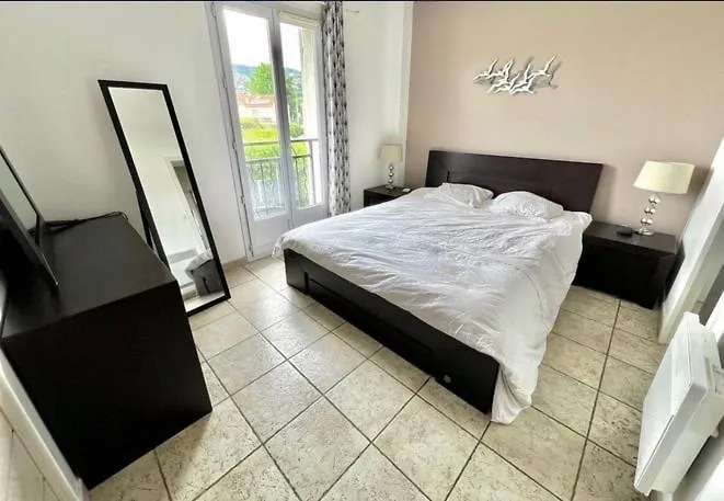 Single-Family Home In Mandelieu Villa Mandelieu-la-Napoule