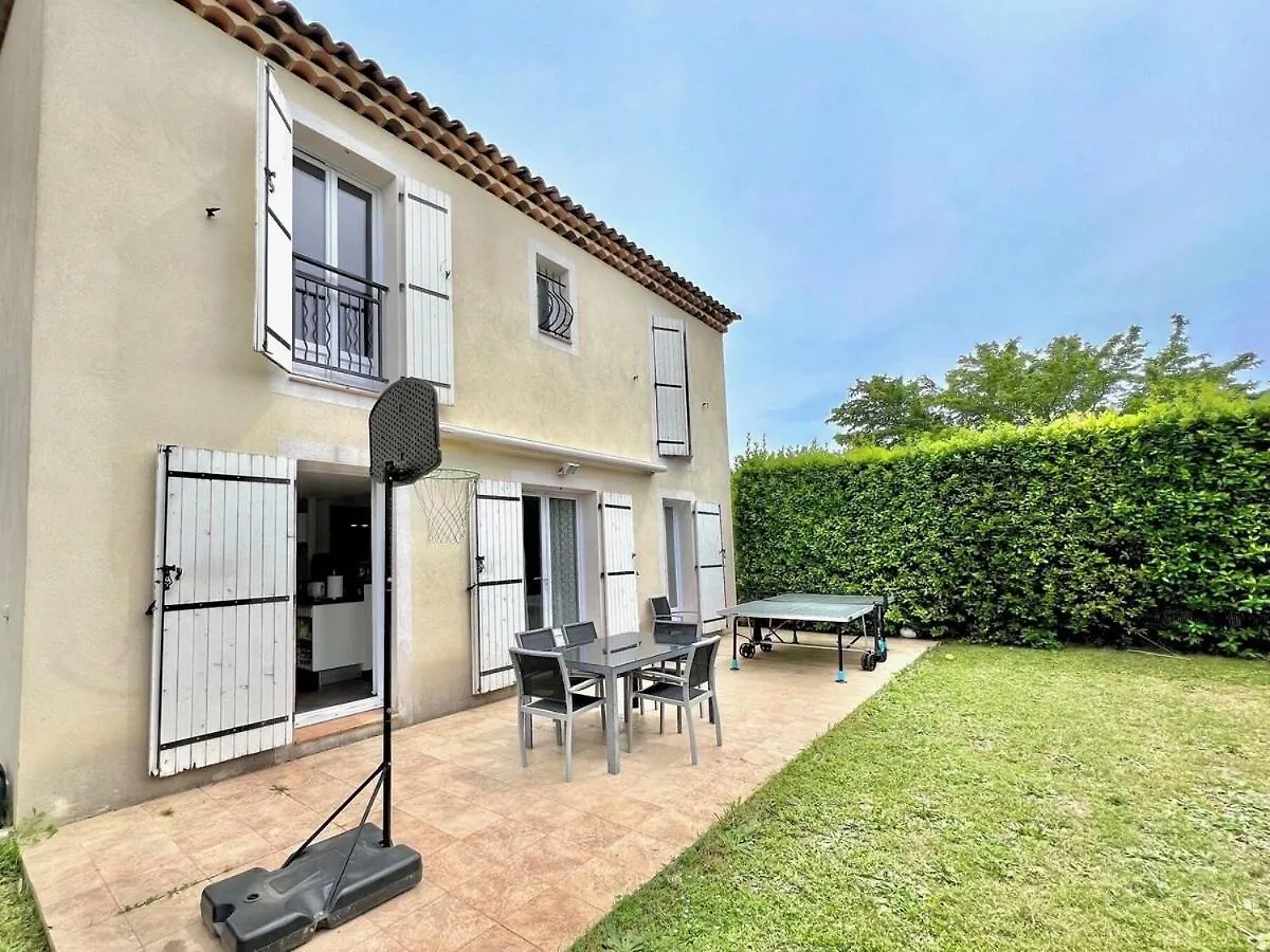 Single-Family Home In Mandelieu France